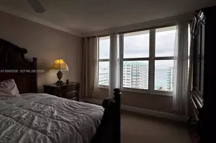 3800 S Ocean Dr, Hollywood, FL 33019 - Photo 23