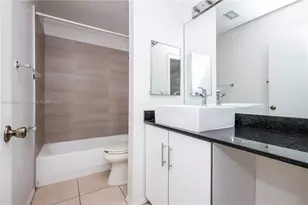 446 SW 113th Way, Pembroke Pines, FL 33025 - Photo 15
