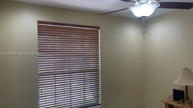 19245 14 St, Hollywood FL 33029-4508 exterior