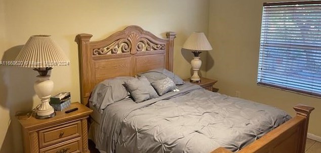 19245 14 St, Hollywood FL 33029-4508 exterior