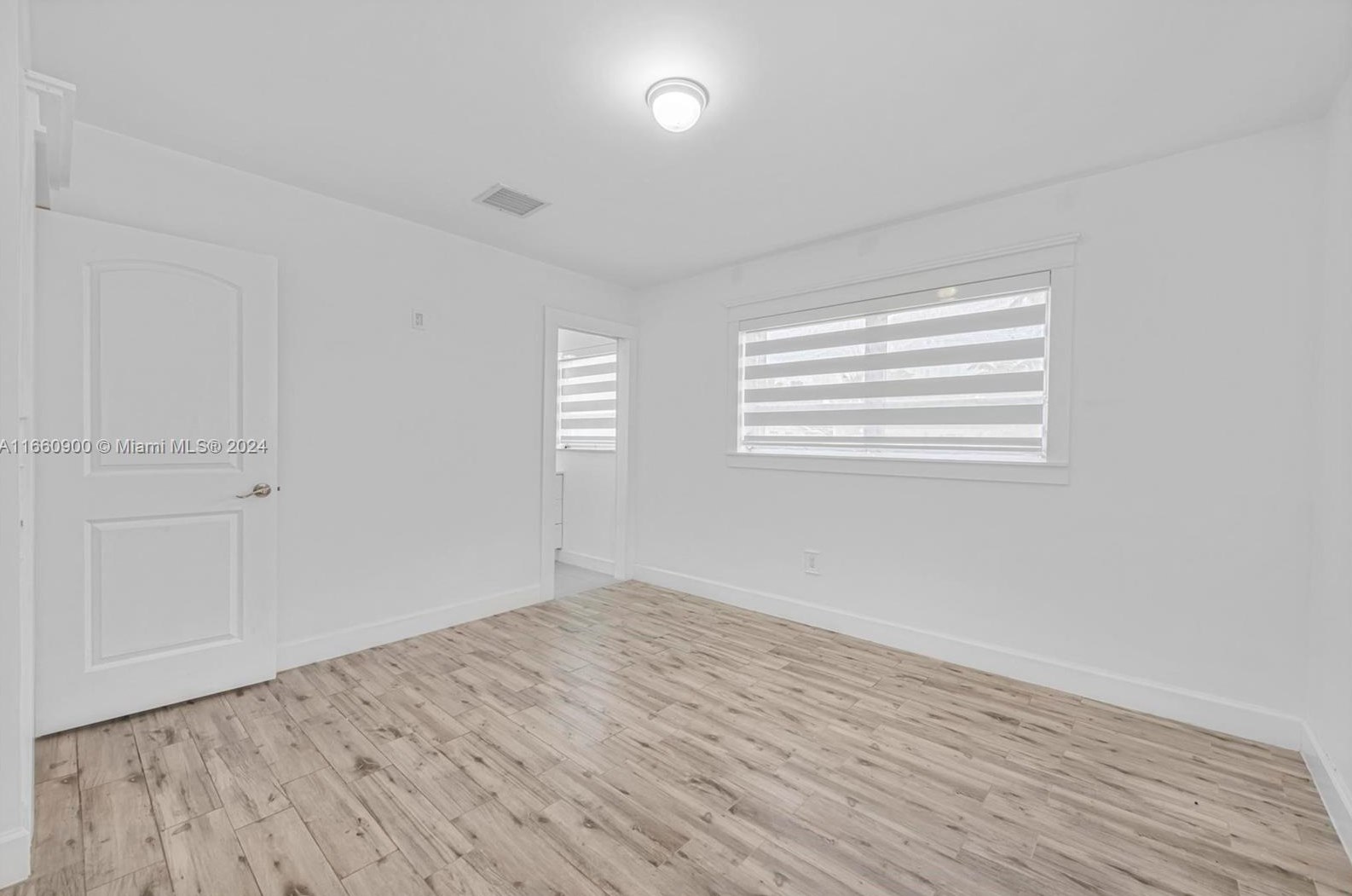 10350 44 St, Miami FL 33142-7971 exterior