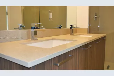 5252 NW 85th Ave #1601, Doral, FL 33166 - Photo 15