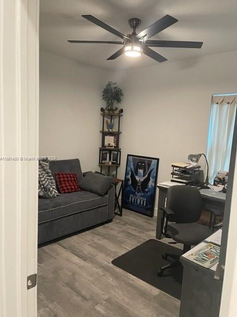 15111 136 Pl, Miami FL  33175-1050 exterior