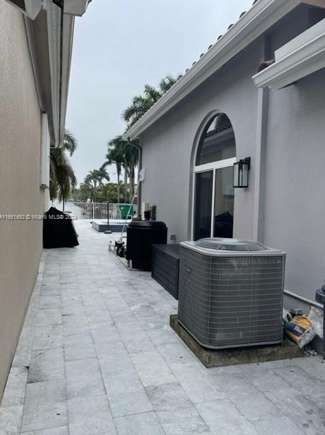 15111 136 Pl, Miami FL  33175-1050 exterior