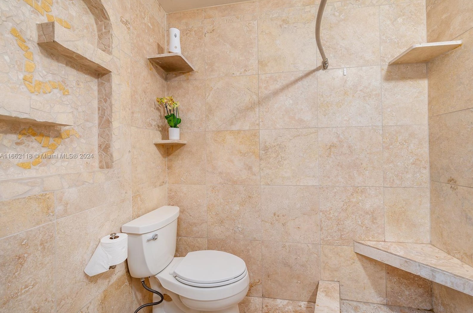 13015 2nd Ter, Miami FL 33125-4936 exterior