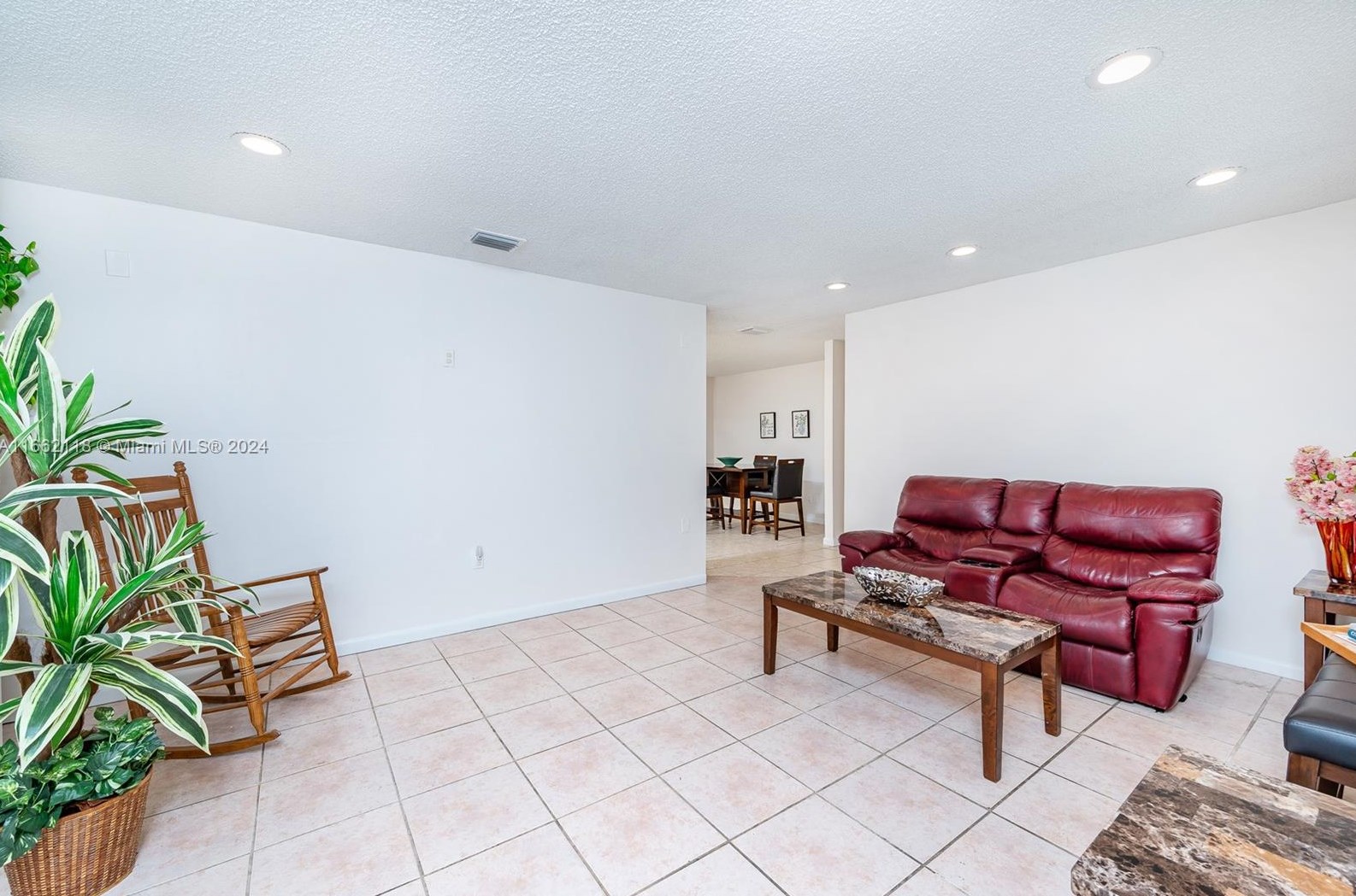 13015 2nd Ter, Miami FL 33125-4936 exterior