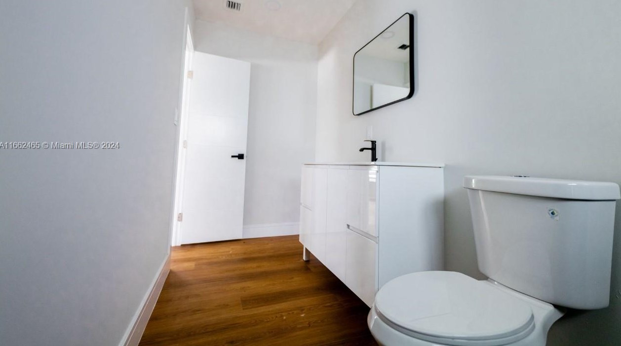 45 103 St, Miami FL 33138-2457 exterior