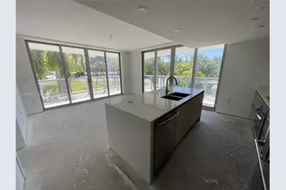 13800 Highland Dr #210, North Miami Beach, FL 33181 - Photo 3