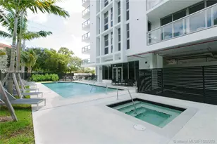 13800 Highland Dr, North Miami Beach, FL 33181 - Photo 17