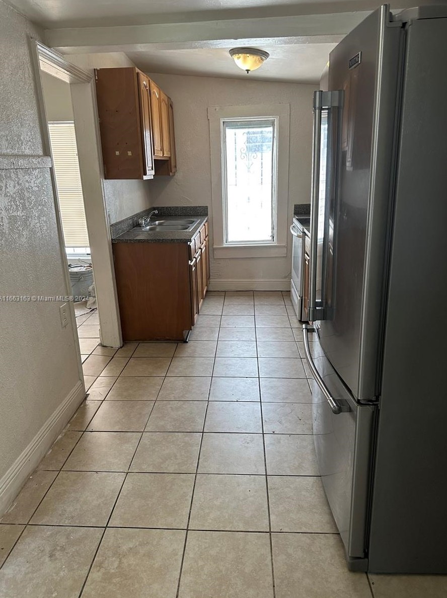 1043 29th St, Miami FL  33127-3834 exterior