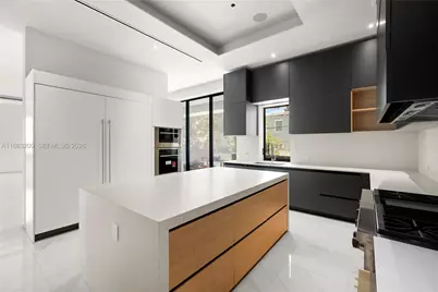 4430 Nautilus Dr, Miami Beach, FL 33140 - Photo 5