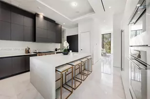 4430 Nautilus Dr, Miami Beach, FL 33140 - Photo 17