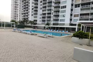 18061 Biscayne Blvd, Aventura, FL 33160 - Photo 17