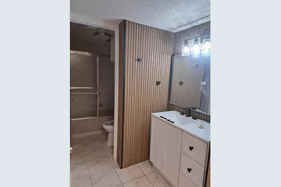 18061 Biscayne Blvd #702, Aventura, FL 33160 - Photo 5