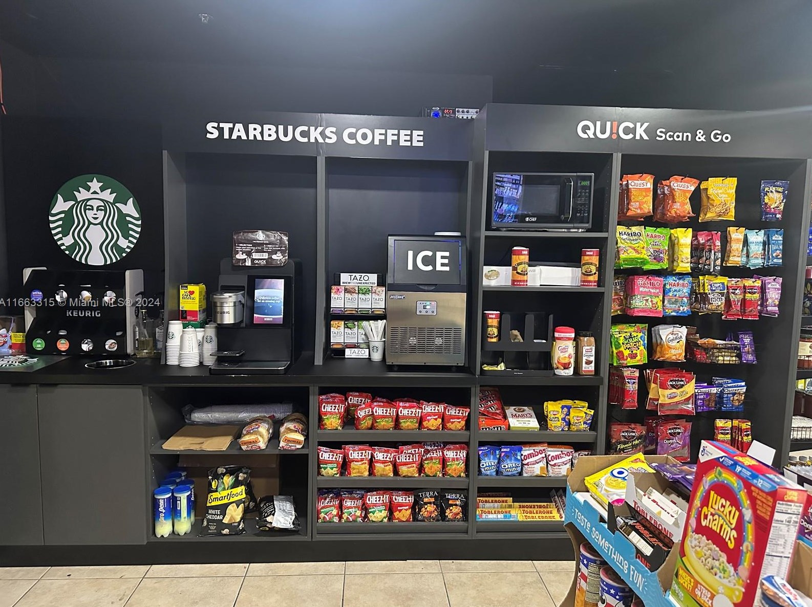 1155 Brickell Bay Dr, Miami FL 33131-2983 exterior