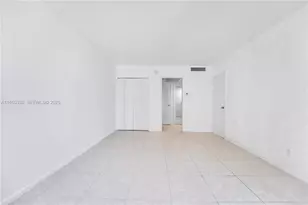 5151 Collins Ave, Miami Beach, FL 33140 - Photo 17