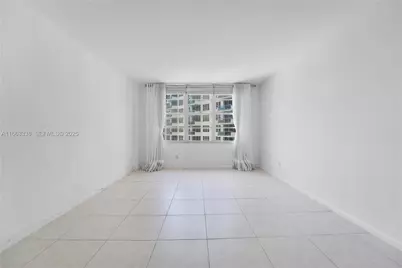 5151 Collins Ave #925, Miami Beach, FL 33140 - Photo 15