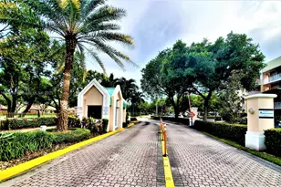 2941 N Nob Hill Rd, Sunrise, FL 33322 - Photo 49