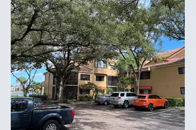 15545 N Miami Lakeway N #103, Miami Lakes, FL 33014 - Photo 25