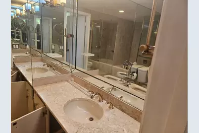 1800 NE 114th St #401, Miami, FL 33181 - Photo 33