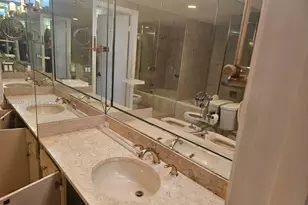 1800 NE 114th St, Miami, FL 33181 - Photo 33