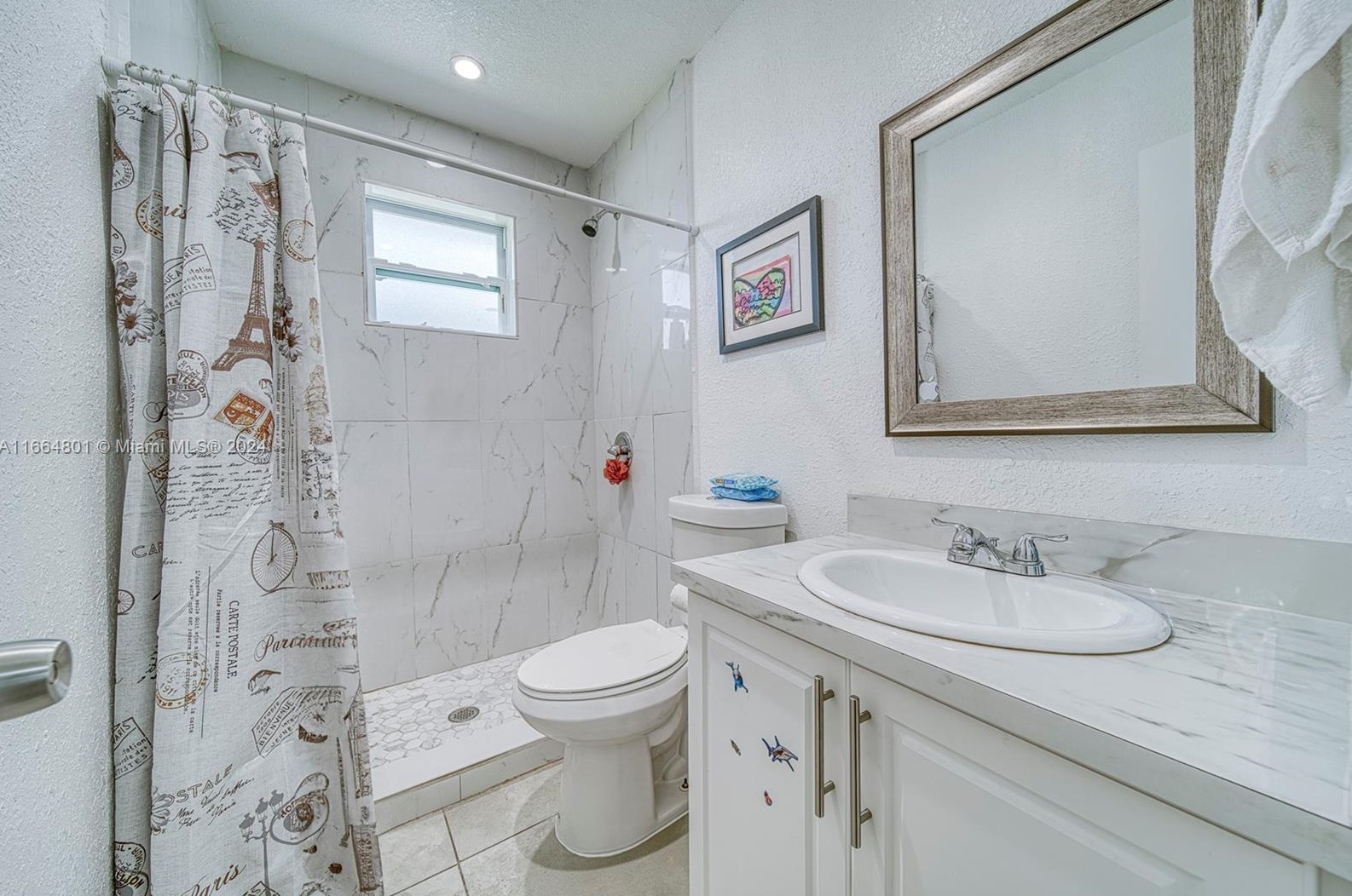 2000 Service Rd, Miami FL 33054-3753 exterior