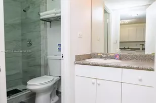 2301 Collins Ave, Miami Beach, FL 33139 - Photo 11