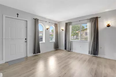 1359 SW 11th St, Miami, FL 33135 - Photo 23