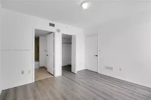 218 NW 12th Ave, Miami, FL 33128 - Photo 15