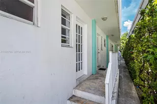 911 Meridian Ave, Miami Beach, FL 33139 - Photo 17