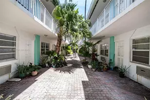 911 Meridian Ave, Miami Beach, FL 33139 - Photo 21