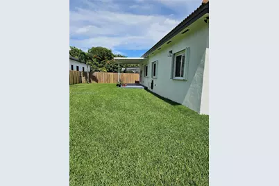 9000 SW 157th St, Palmetto Bay, FL 33157 - Photo 13