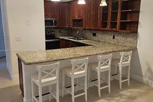 9000 SW 157th St, Palmetto Bay, FL 33157 - Photo 7