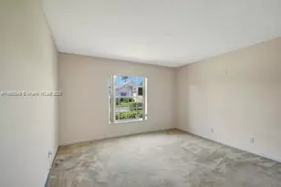5127 Robino Cir, West Palm Beach, FL 33417 - Photo 17