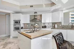 16047 Collins Ave, Sunny Isles Beach, FL 33160 - Photo 9