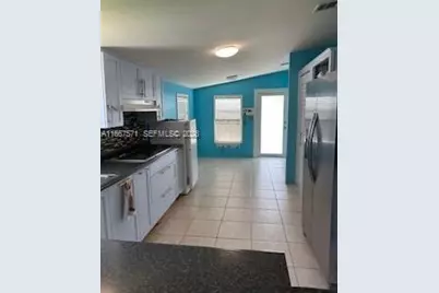 35250 SW 177th Ct 182, Homestead, FL 33034 - Photo 17