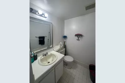 251 SW 134th Way #302M, Pembroke Pines, FL 33027 - Photo 5
