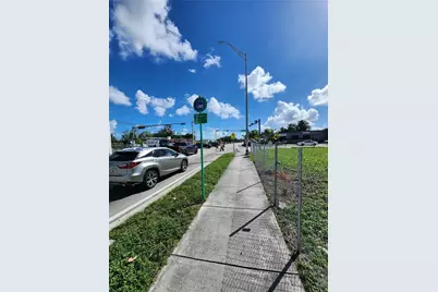 11110/20 NW 17th Ave, Miami, FL 33167 - Photo 1