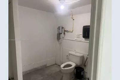 1018 71st St #1018a-05, Miami Beach, FL 33141 - Photo 9