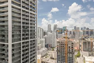 601 NE 1st St, Miami, FL 33132 - Photo 43