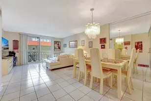 3113 S Ocean Dr, Hallandale Beach, FL 33009 - Photo 5