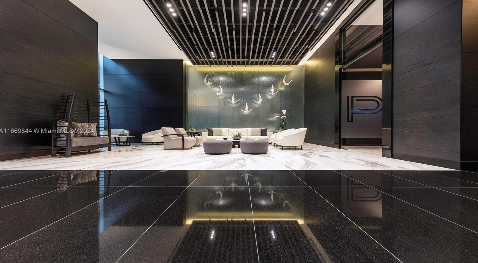 851 1st Ave, Miami FL  33132 exterior