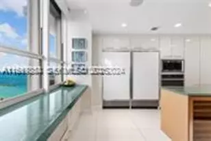 10225 Collins Ave, Bal Harbour, FL 33154 - Photo 29