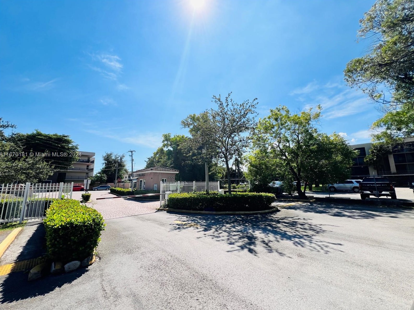 8405 8th St, Miami FL  33126-3706 exterior