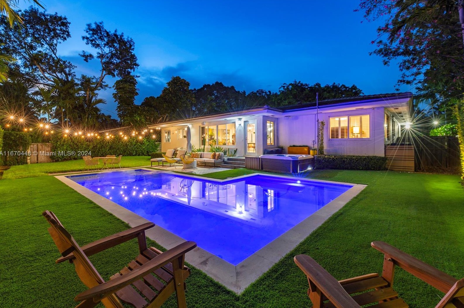 1048 99 St, Miami FL 33176-2722 exterior