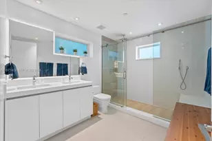 15713 Fisher Island Dr, Miami Beach, FL 33109 - Photo 21