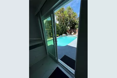 1829 NE 176th St, North Miami Beach, FL 33162 - Photo 17