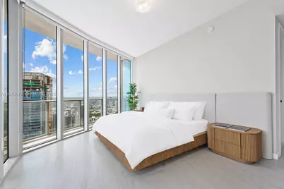 851 NE 1st Ave #PH 5402, Miami, FL 33132 - Photo 13