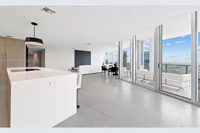 851 NE 1st Ave #PH 5402, Miami, FL 33132 - Photo 11