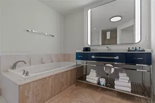 4401 Collins Ave, Miami Beach, FL 33140 - Photo 29